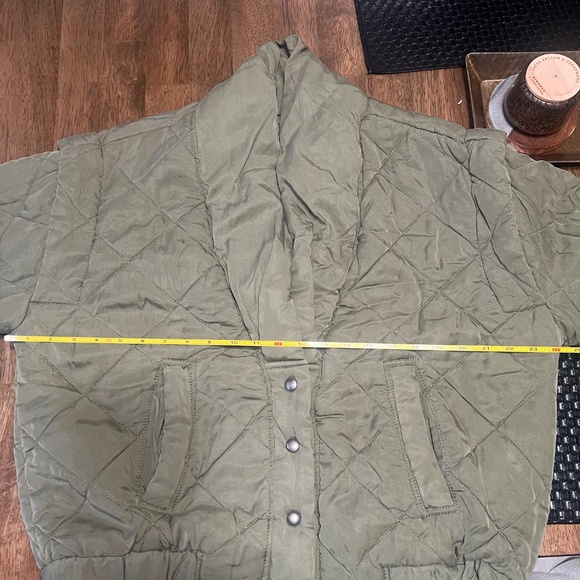 BLANK  NYC Olive Green Quilted Puffer Jacket - Picture 15 of 15
